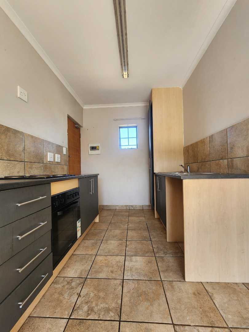 To Let 2 Bedroom Property for Rent in Rooihuiskraal North Gauteng