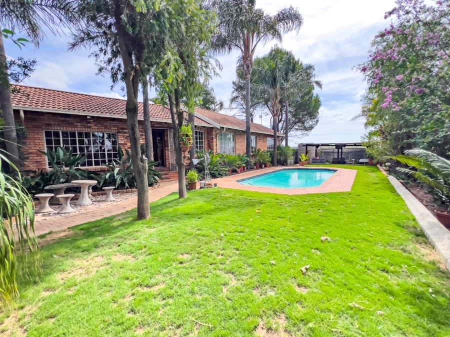 3 Bedroom Property for Sale in The Reeds Gauteng