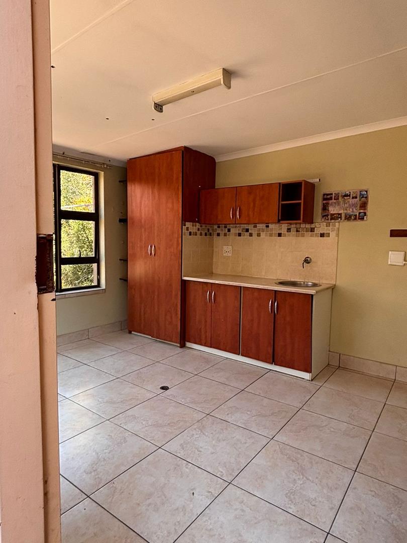 6 Bedroom Property for Sale in Six Fountains Residential Estate Gauteng