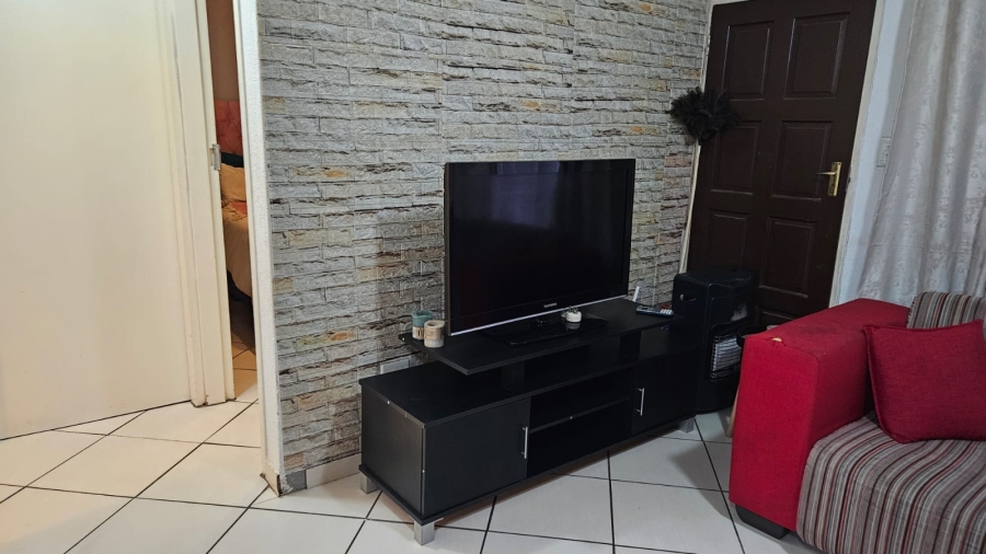 2 Bedroom Property for Sale in Windmill Park Gauteng