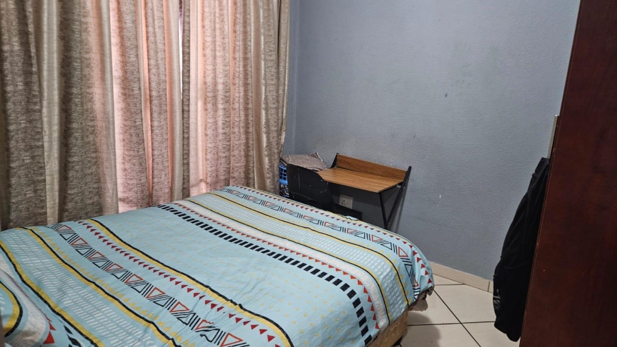 2 Bedroom Property for Sale in Windmill Park Gauteng