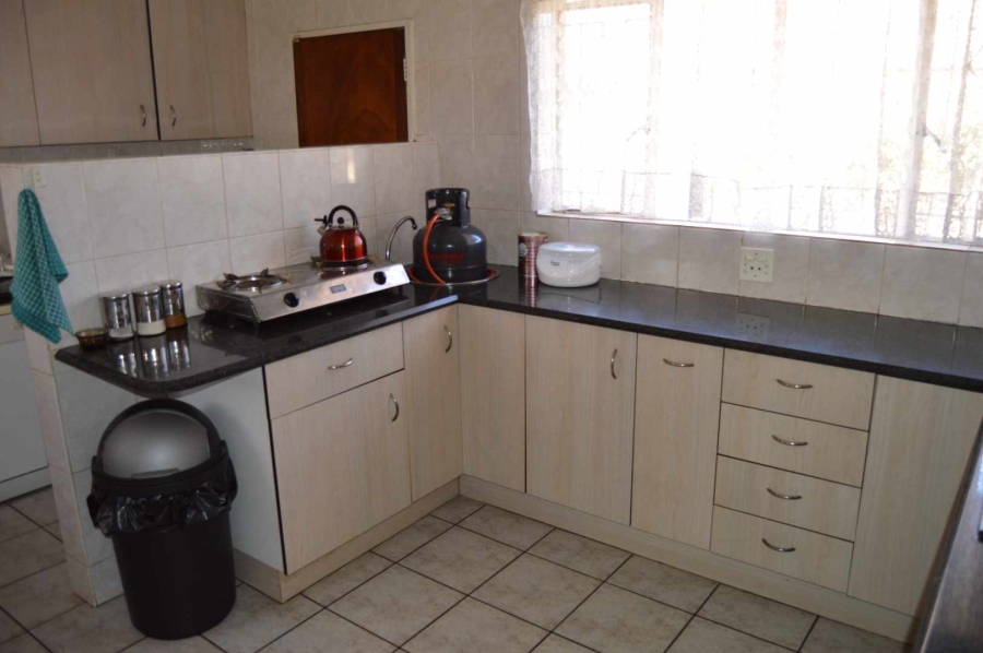 3 Bedroom Property for Sale in Brackendowns Gauteng