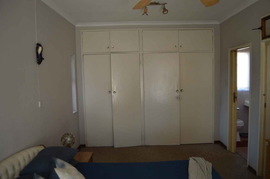 3 Bedroom Property for Sale in Brackendowns Gauteng