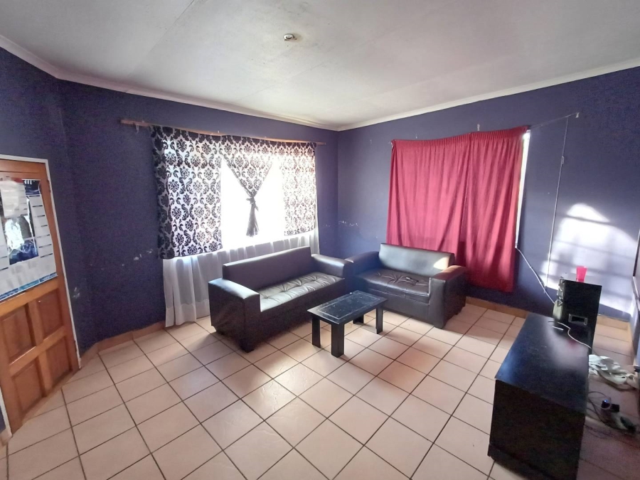 2 Bedroom Property for Sale in Roodepoort Gauteng