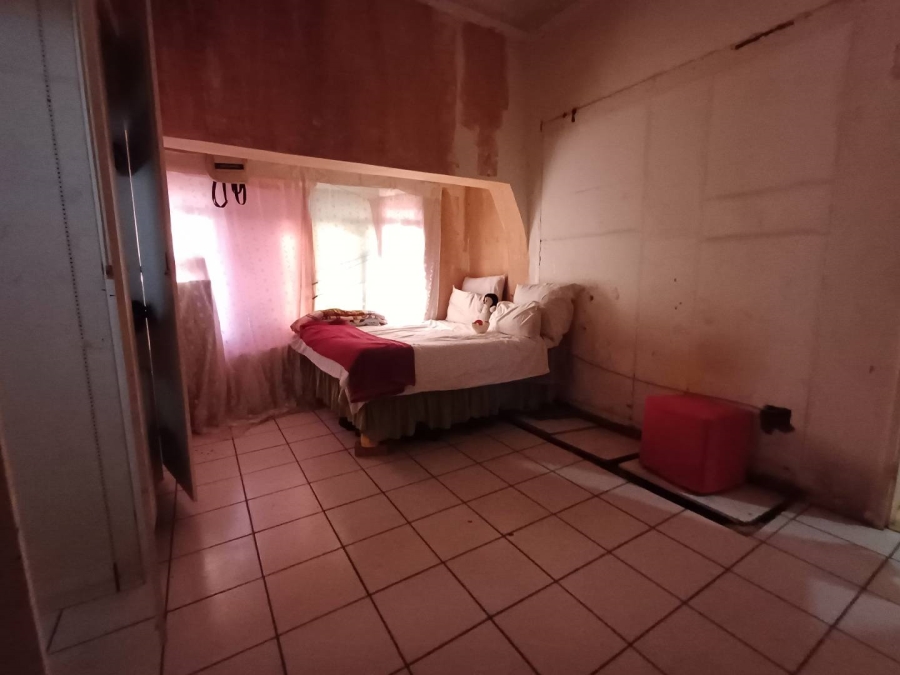 2 Bedroom Property for Sale in Roodepoort Gauteng