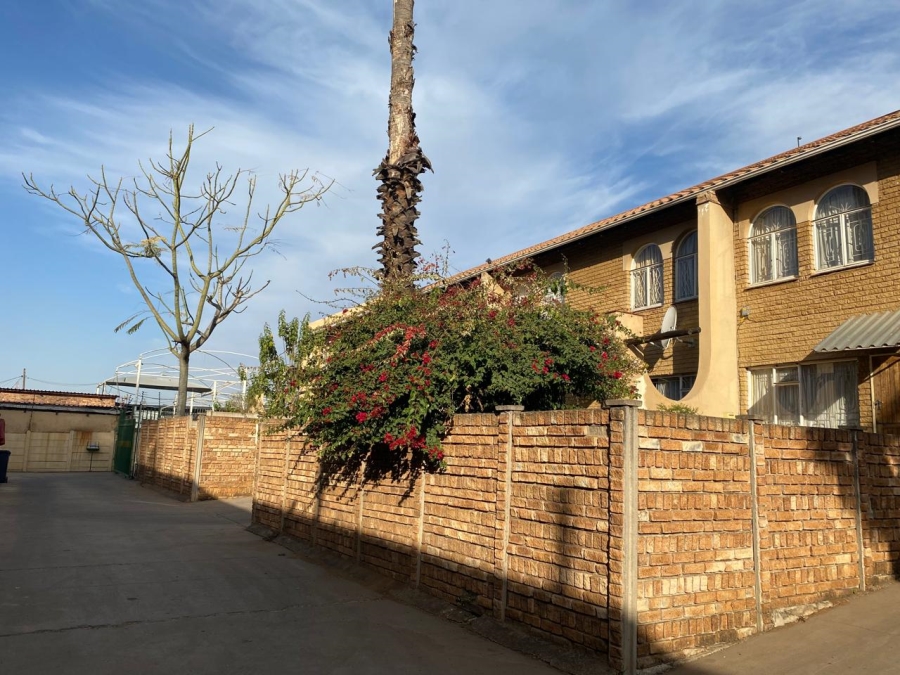 3 Bedroom Property for Sale in Silverton Gauteng