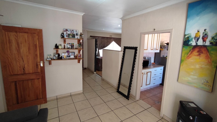 3 Bedroom Property for Sale in Brackenhurst Gauteng