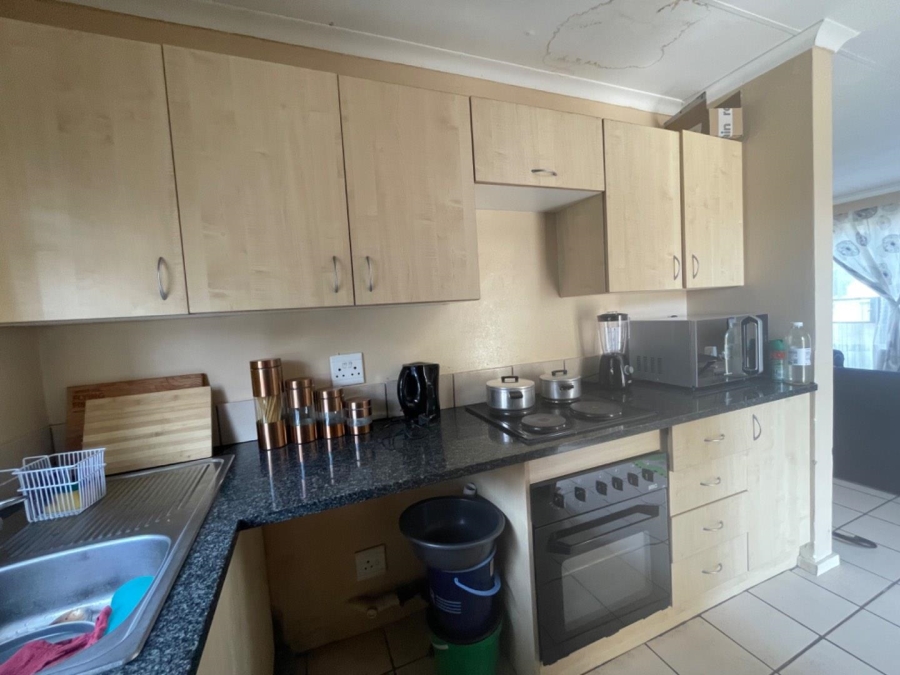 2 Bedroom Property for Sale in Esther Park Gauteng