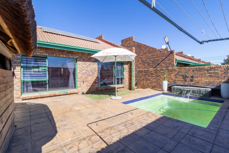 3 Bedroom Property for Sale in Mayberry Park Gauteng