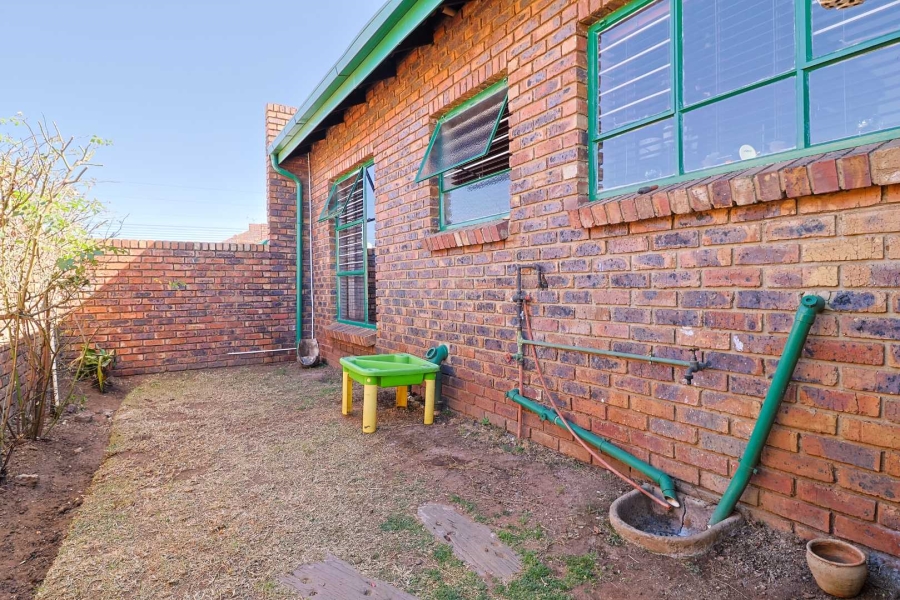 3 Bedroom Property for Sale in Mayberry Park Gauteng