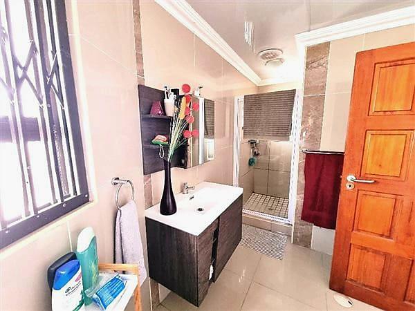 4 Bedroom Property for Sale in Doornpoort Gauteng