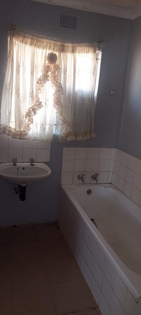 To Let 3 Bedroom Property for Rent in Morula View Gauteng