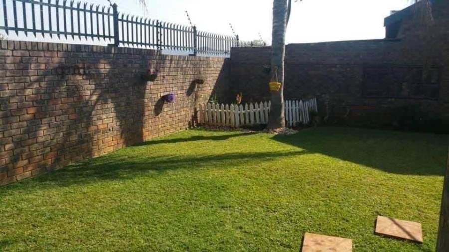 1 Bedroom Property for Sale in Doornpoort Gauteng