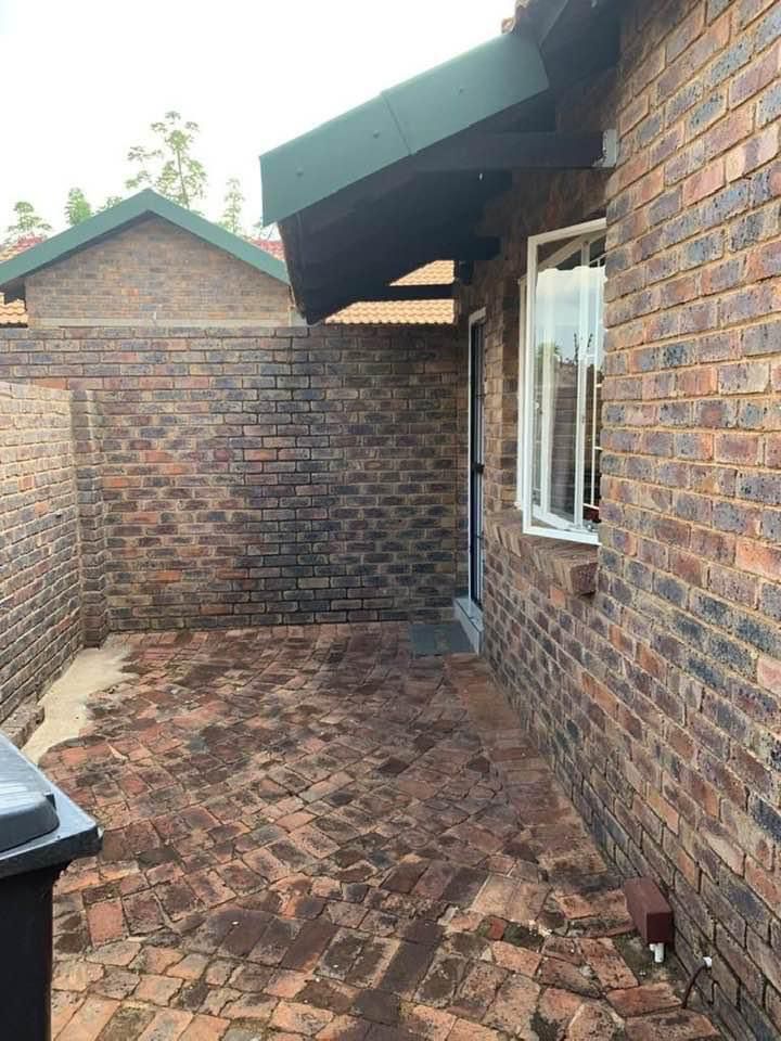 1 Bedroom Property for Sale in Doornpoort Gauteng