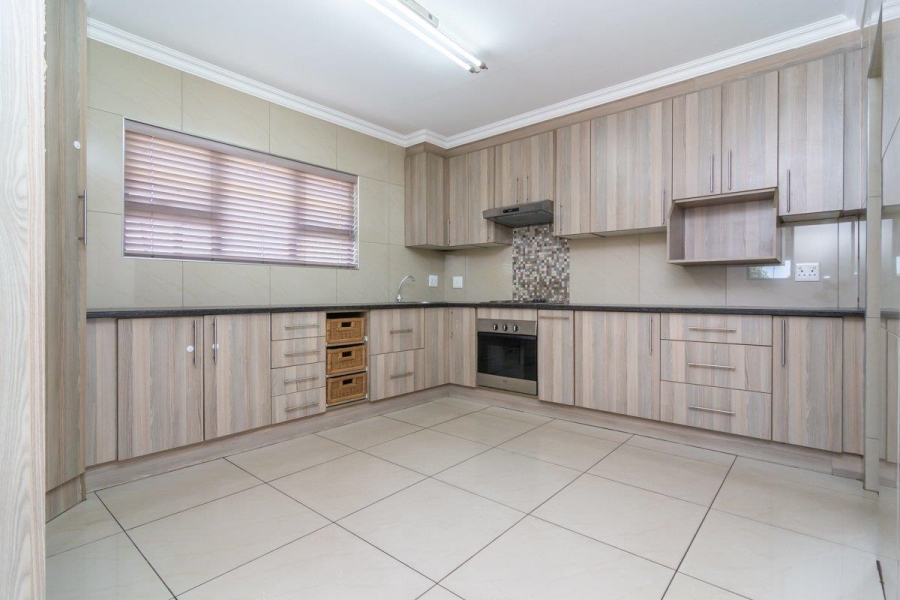 4 Bedroom Property for Sale in Homes Haven Gauteng