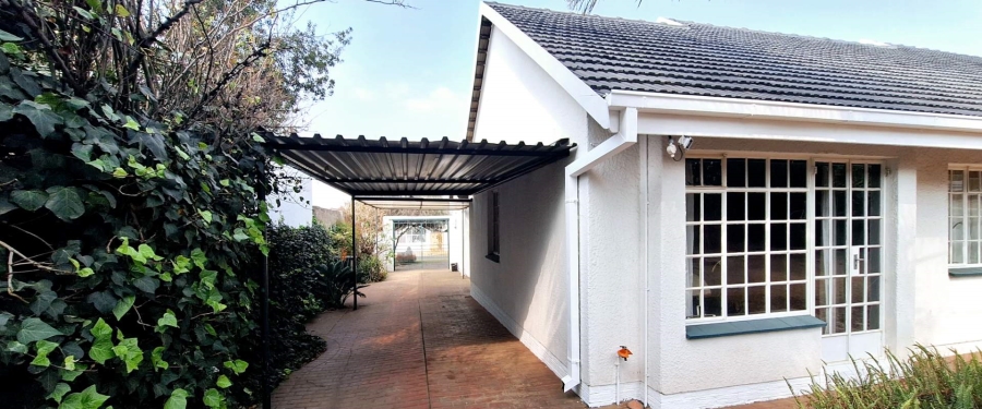 4 Bedroom Property for Sale in Alberante Ext 1 Gauteng