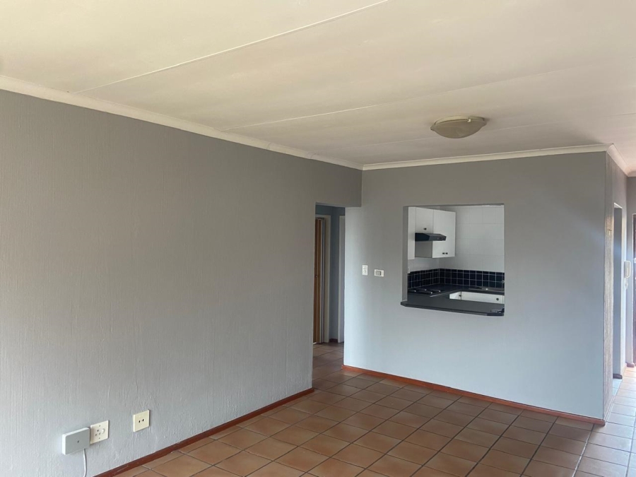 2 Bedroom Property for Sale in Bassonia Gauteng