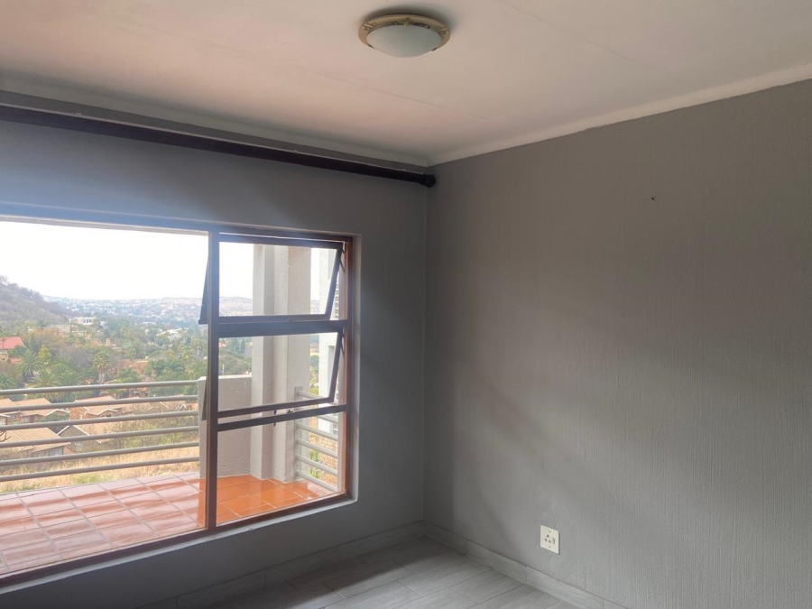 2 Bedroom Property for Sale in Bassonia Gauteng