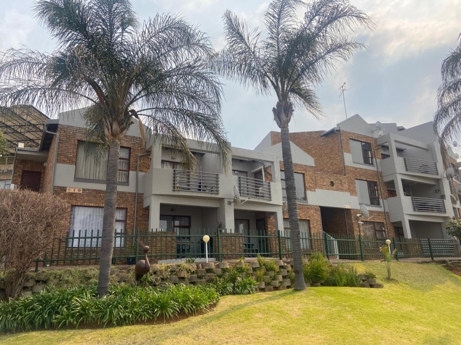 2 Bedroom Property for Sale in Bassonia Gauteng