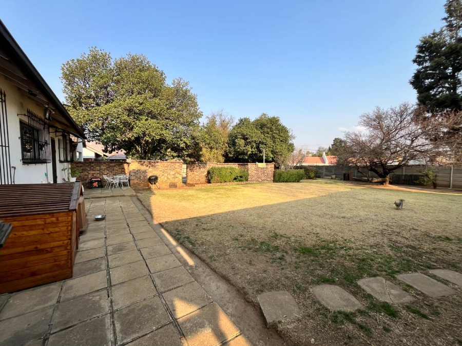 4 Bedroom Property for Sale in Brackenhurst Gauteng