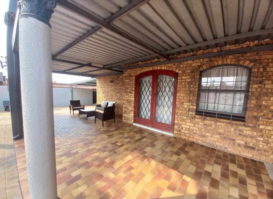 4 Bedroom Property for Sale in Soshanguve Gauteng