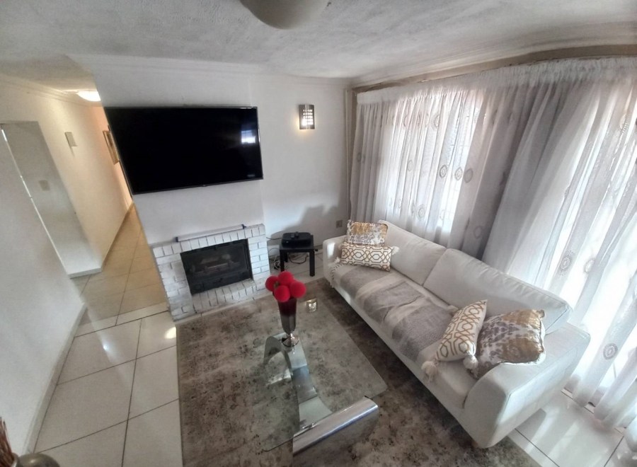 4 Bedroom Property for Sale in Soshanguve Gauteng