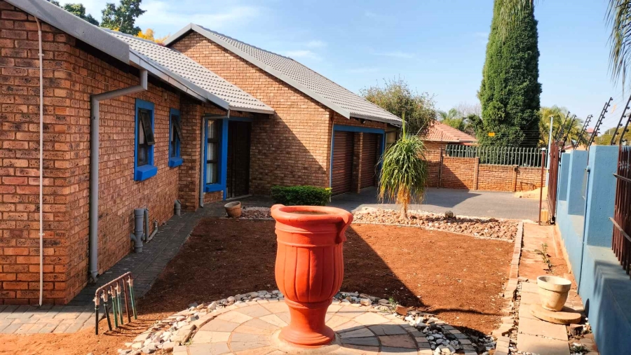 3 Bedroom Property for Sale in Ninapark Gauteng