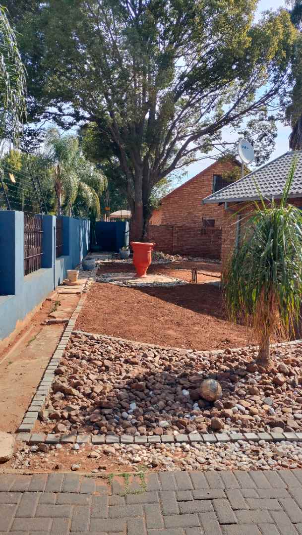 3 Bedroom Property for Sale in Ninapark Gauteng