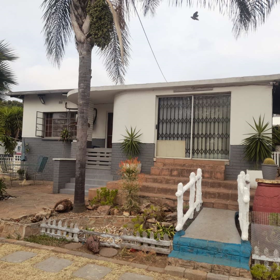 5 Bedroom Property for Sale in Proclamation Hill Gauteng