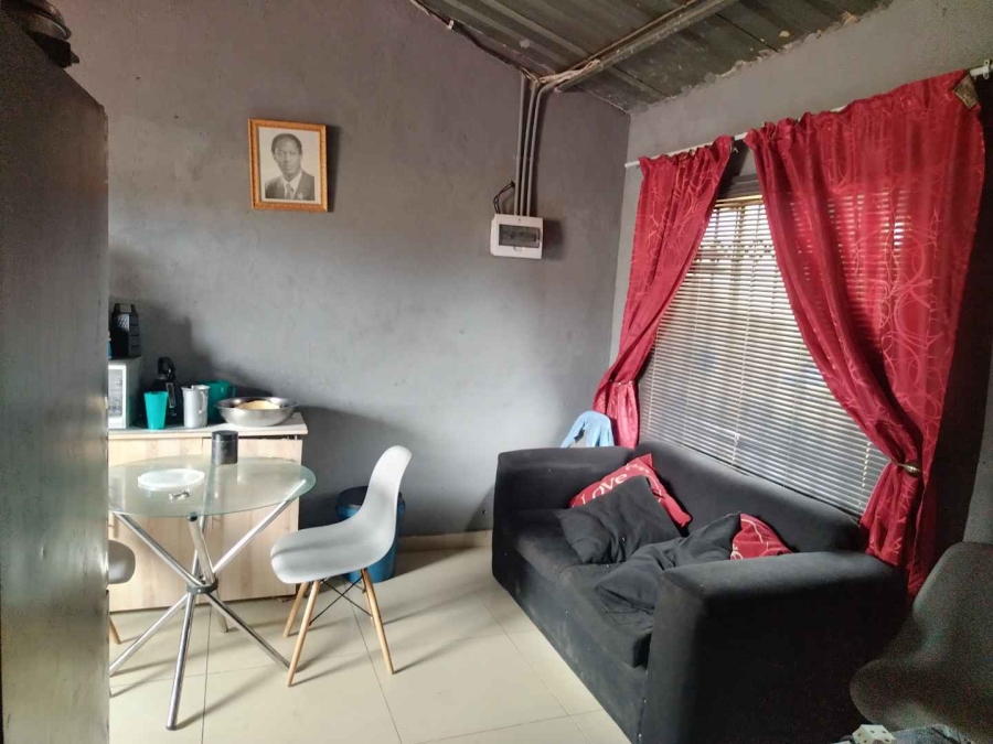 To Let 2 Bedroom Property for Rent in Soshanguve V Gauteng