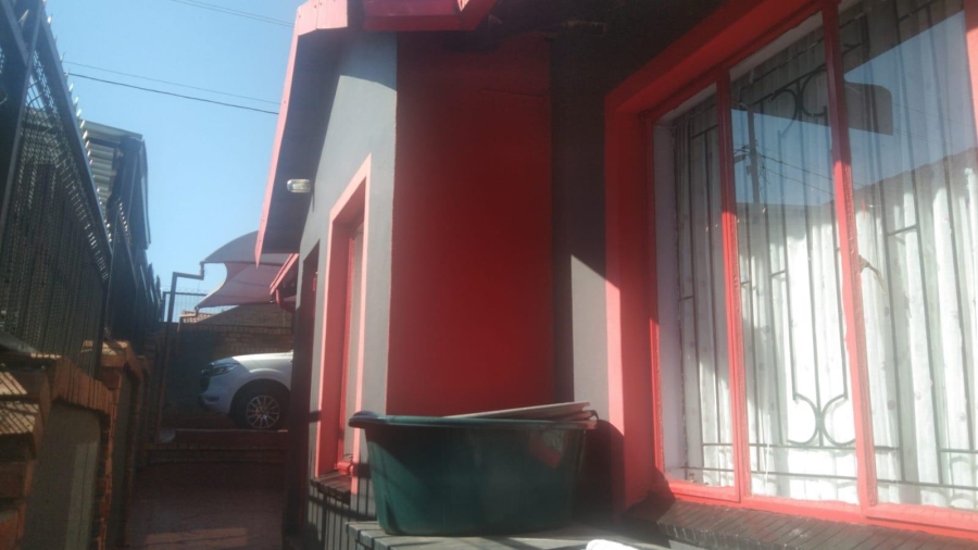 3 Bedroom Property for Sale in Soshanguve UU Gauteng