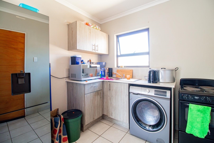 2 Bedroom Property for Sale in Dawn Park Gauteng