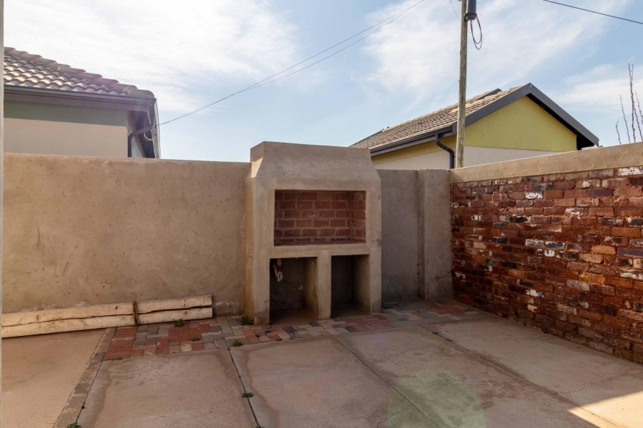 3 Bedroom Property for Sale in Goudrand Gauteng