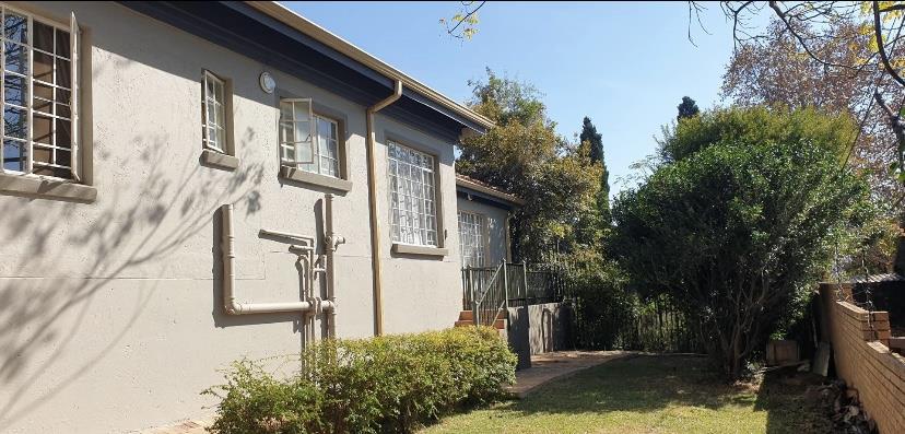 4 Bedroom Property for Sale in Wapadrand Gauteng