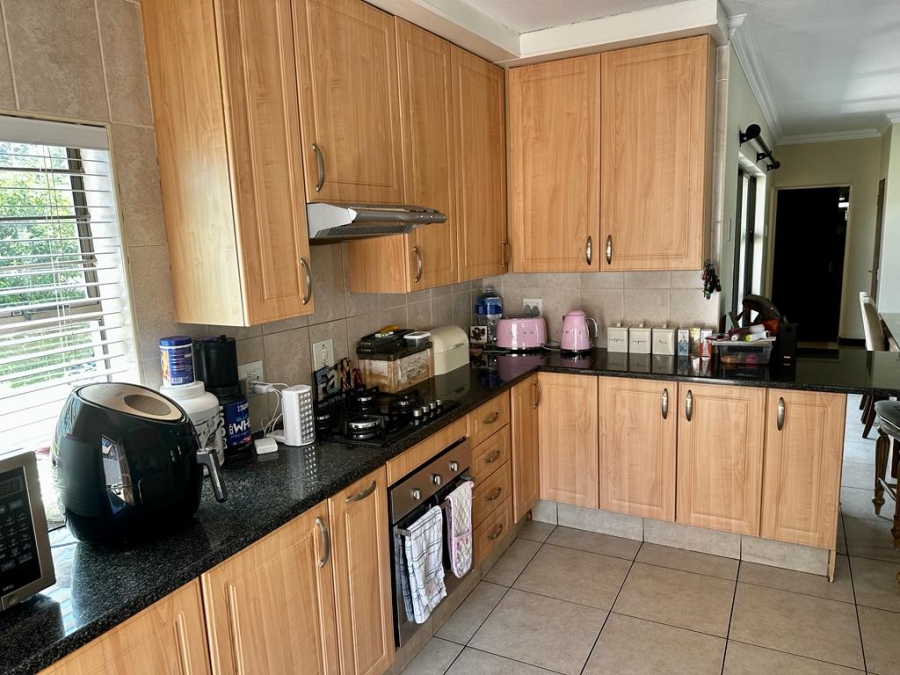 To Let 3 Bedroom Property for Rent in Zwartkop Golf Estate Gauteng