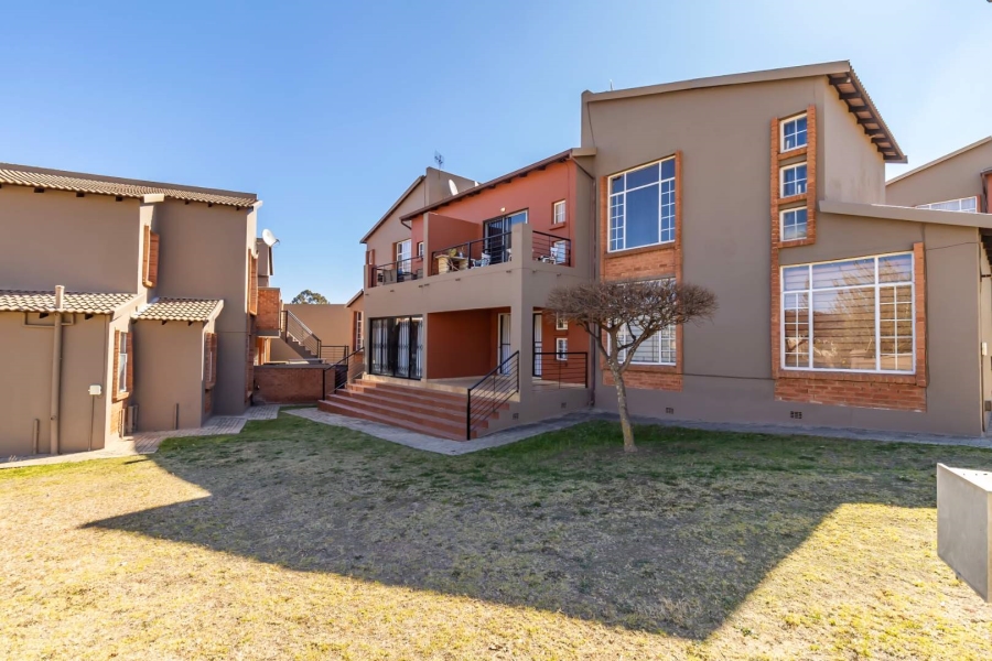 3 Bedroom Property for Sale in Laser Park Gauteng