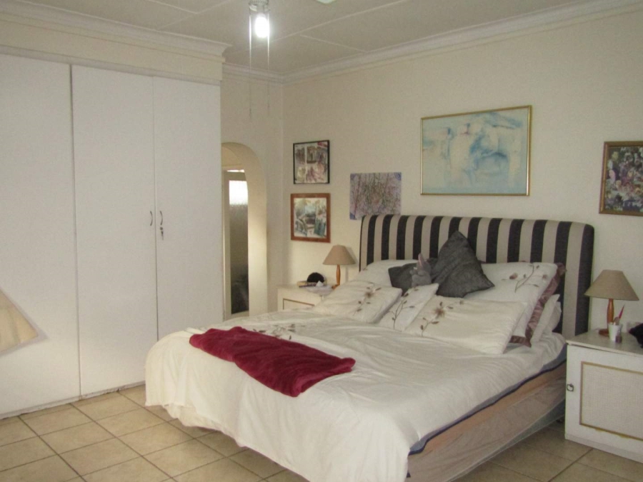 3 Bedroom Property for Sale in Sandringham Gauteng