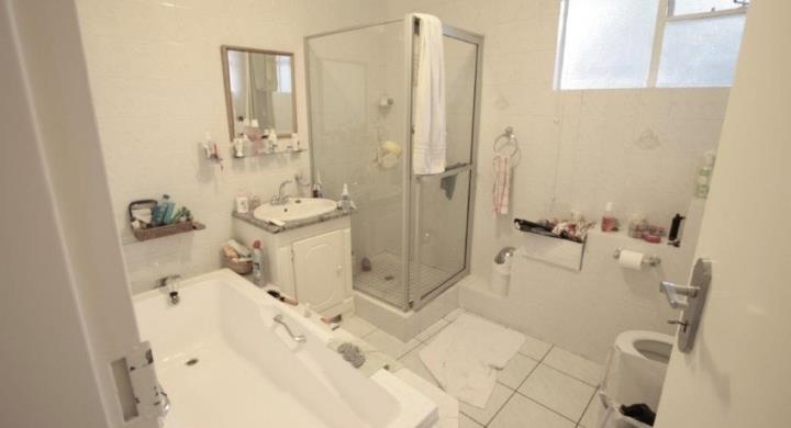 2 Bedroom Property for Sale in Sunset Acres Gauteng