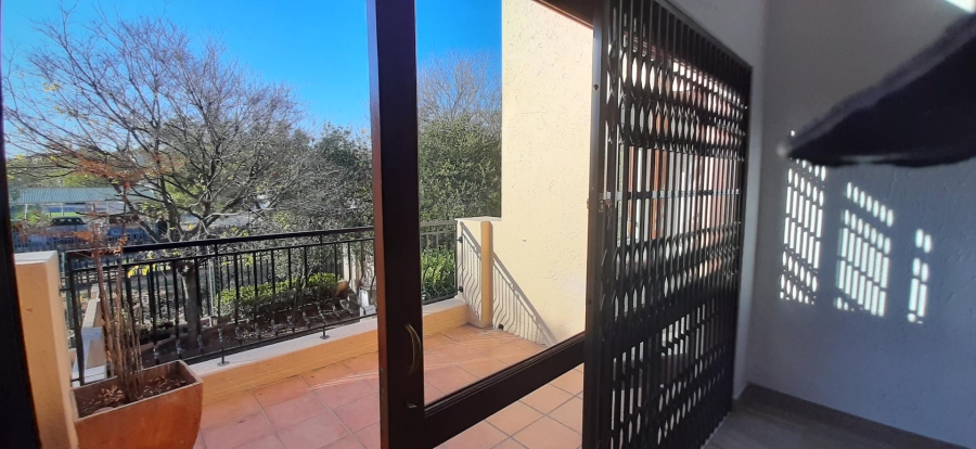 2 Bedroom Property for Sale in Sunninghill Gauteng