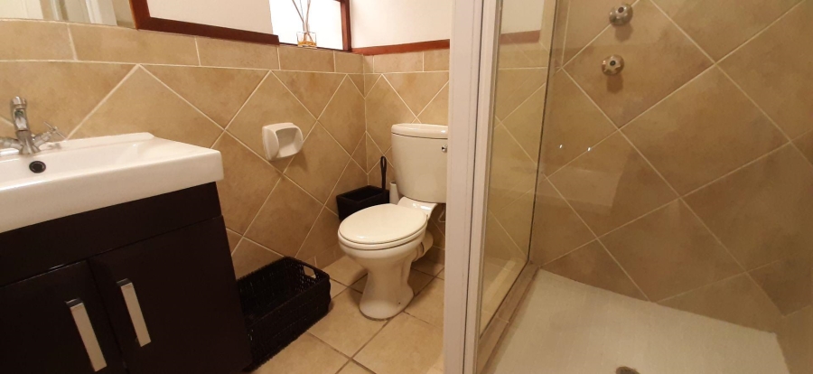 2 Bedroom Property for Sale in Sunninghill Gauteng