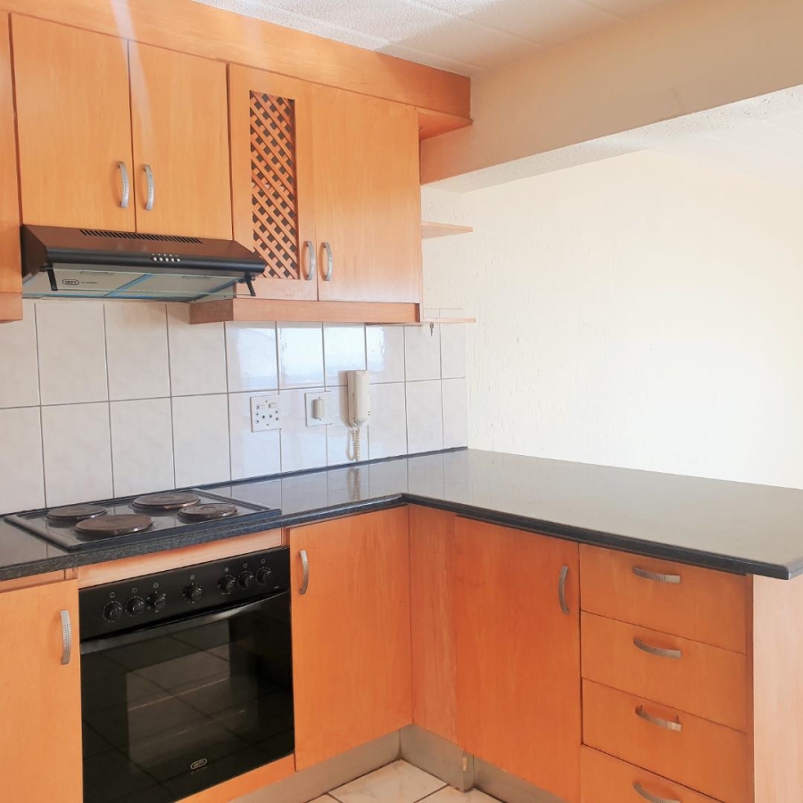 2 Bedroom Property for Sale in Northcliff Gauteng