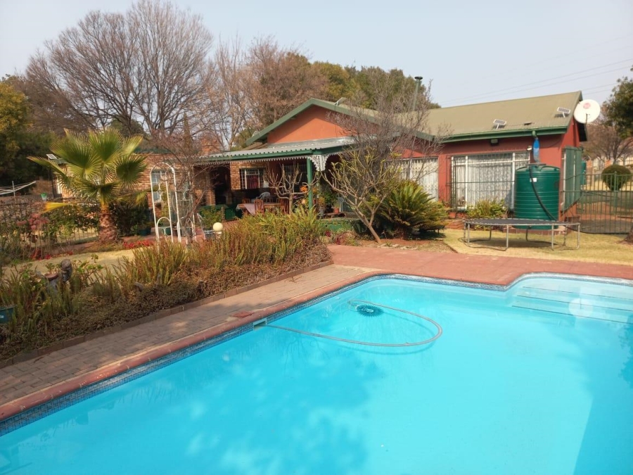 4 Bedroom Property for Sale in Lyttelton Manor Gauteng