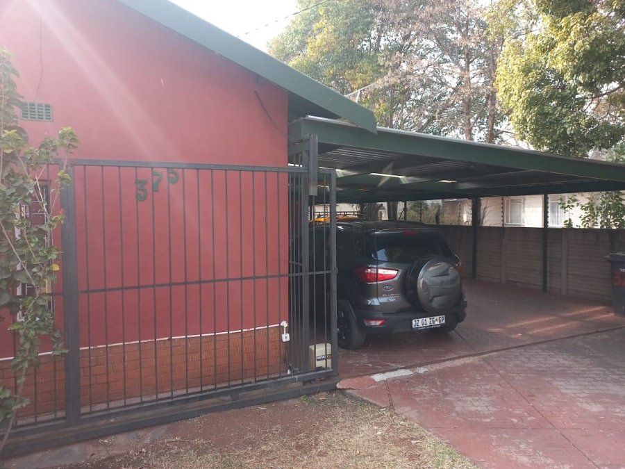 4 Bedroom Property for Sale in Lyttelton Manor Gauteng