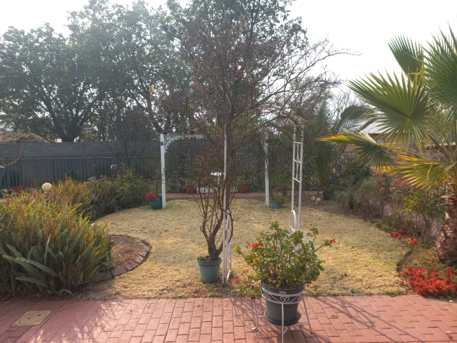 4 Bedroom Property for Sale in Lyttelton Manor Gauteng