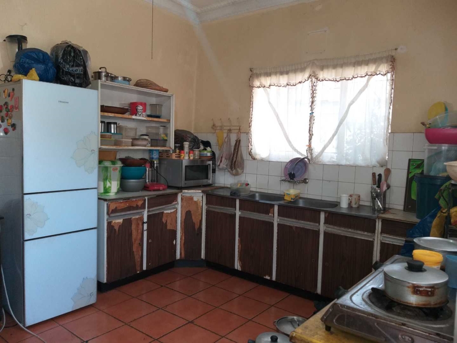 6 Bedroom Property for Sale in Paarlshoop Gauteng