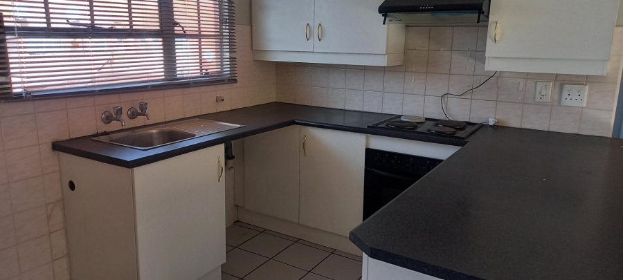 2 Bedroom Property for Sale in Meyersdal Gauteng