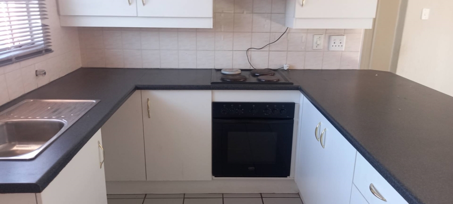 2 Bedroom Property for Sale in Meyersdal Gauteng