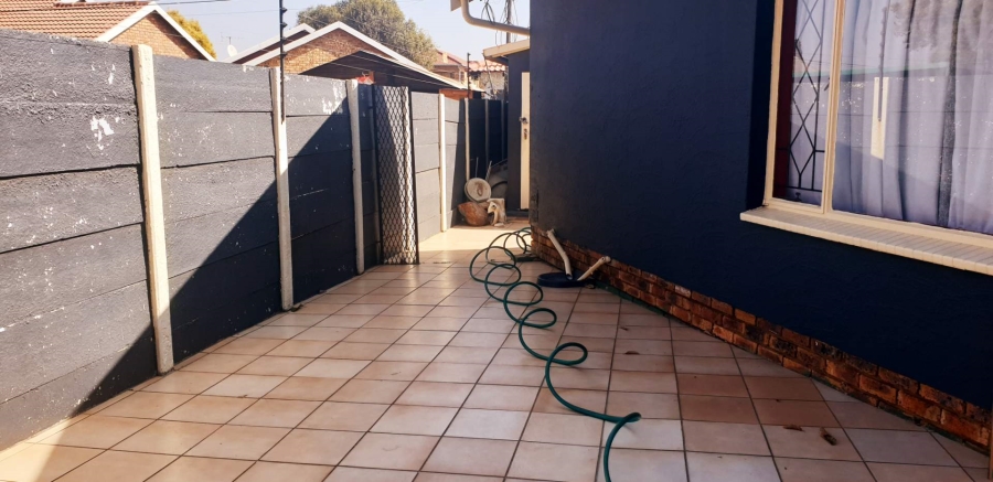 3 Bedroom Property for Sale in Eldorado Park Gauteng