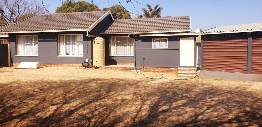 3 Bedroom Property for Sale in Eldorado Park Gauteng