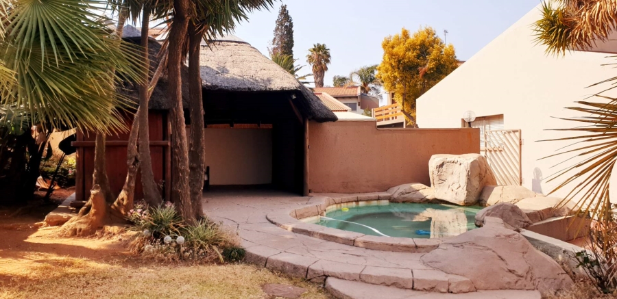 3 Bedroom Property for Sale in Suideroord Gauteng